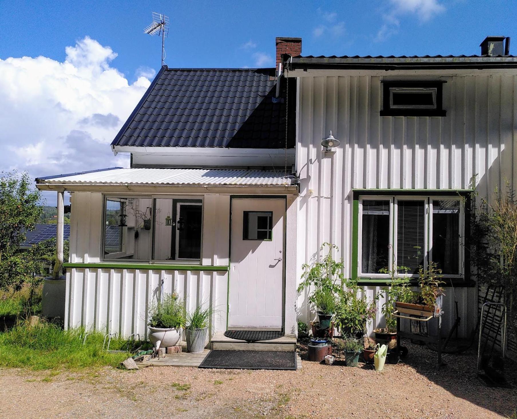Laegenhet Naturnaera I Henån Exterior foto